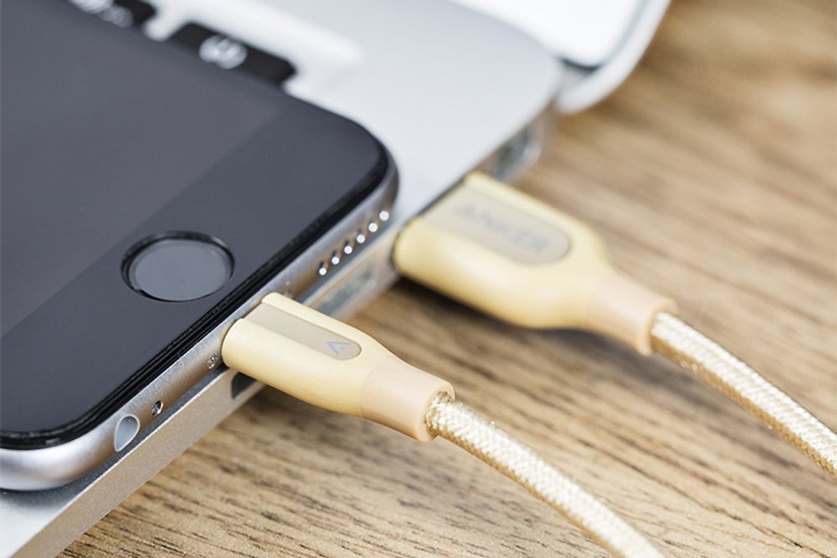 day-cap-sac-lightning-cho-iphone-anker-powerline-0-9m