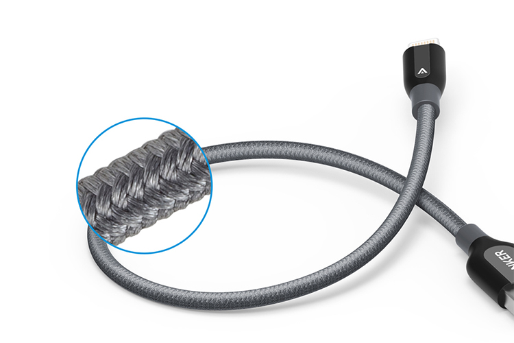 day-cap-sac-lightning-danh-cho-iphone