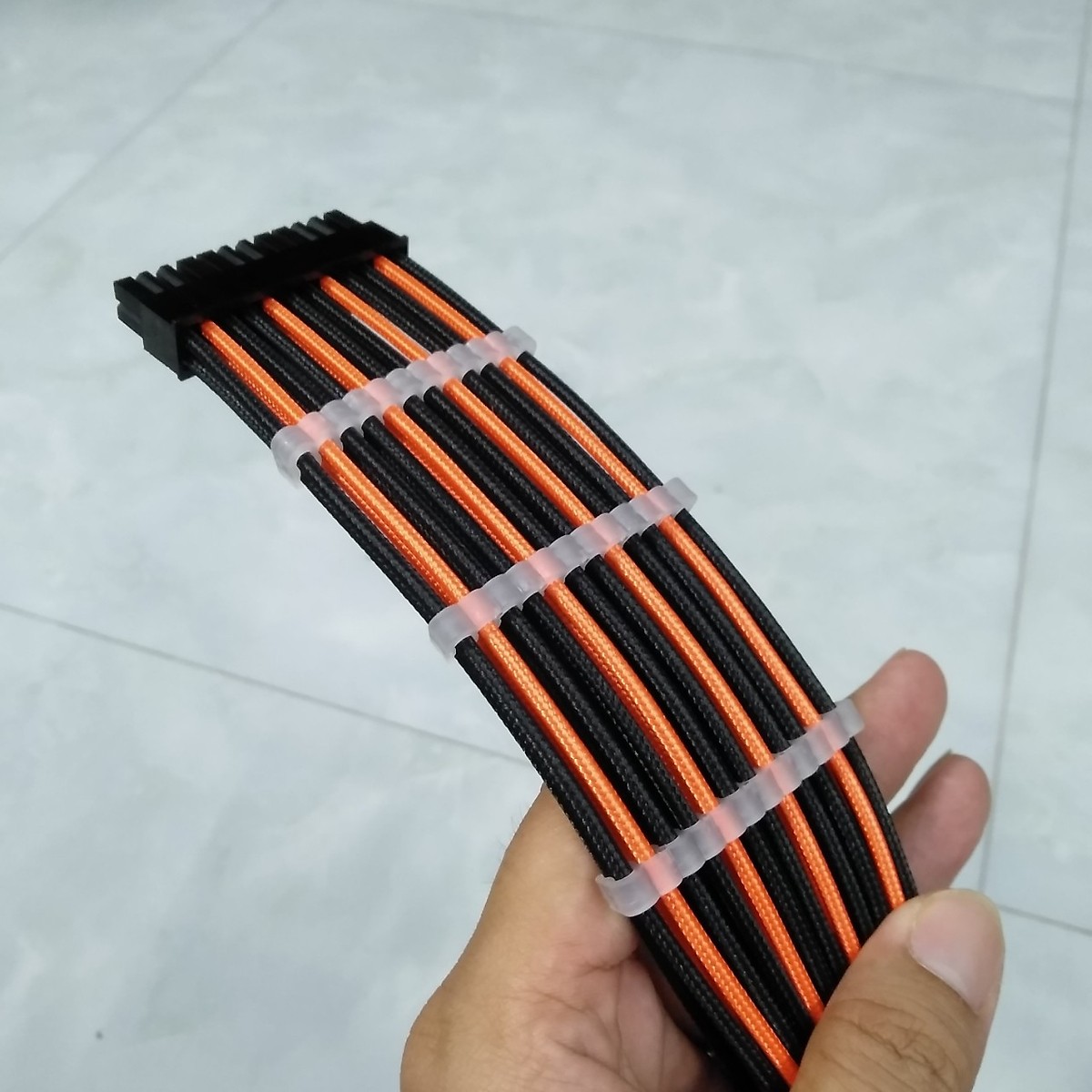 day-nguon-noi-dai-ca-bo-loai-mau-den-cam